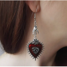 Сережки Fashion Jewelry вінтажні червоне серце кажан сріблясті (SVS)