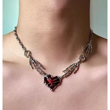 Ланцюжок чокер Fashion Jewerly на шию з серцем у руках скелета у готичному стилі y2k біжутерія (SVS) Ланцюжок чокер Fashion Jewerly на шию з серцем у руках скелета у готичному стилі y2k біжутерія (SVS)
