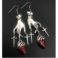 Сережки петля Fashion Jewerly руки з серцем і кинджалів у готичному стилі y2k сріблясті (SVS)