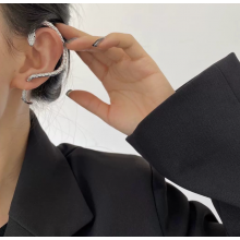 Кафф сережки Змія Fashion Jewelry на ліве вухо сріблястий колір моносережки y2k біжутерія (SVS) Кафф сережки Змія Fashion Jewelry на ліве вухо сріблястий колір моносережки y2k біжутерія (SVS)